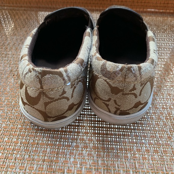 COACH ladies slip on sequins sneakers 7 1/2 - Picture 7 of 12